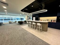 Singapore Land Tower (D1), Office #512641371